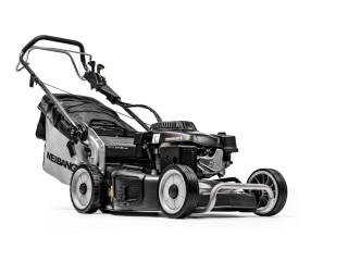 Как выбрать газонокосилку для участка 2026: бензиновая, электро или робот?