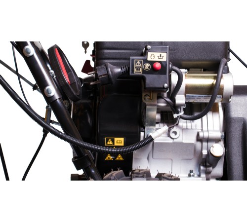 Снегоуборщик бензиновый Champion ST1170BS