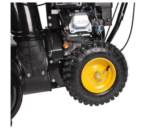 Снегоуборщик бензиновый Champion ST661