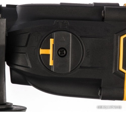 Перфоратор Denzel RH-650-18