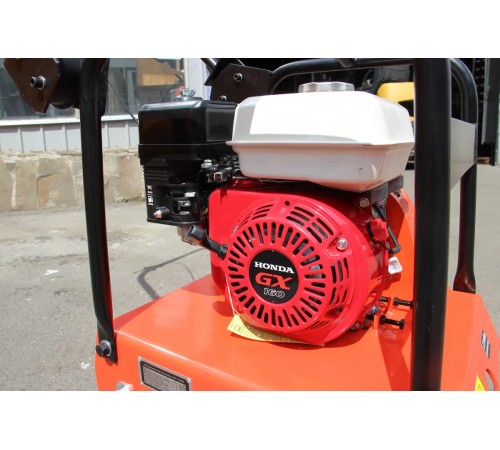 Виброплита Impulse VP120H