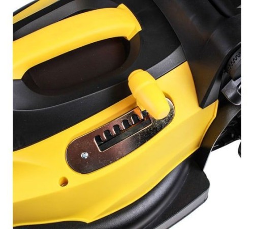 Газонокосилка Champion EM3815 Газонокосилка Champion EM3815