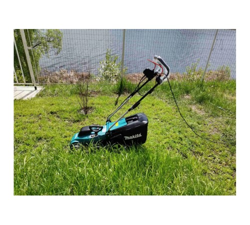 Колёсная газонокосилка Makita ELM3320