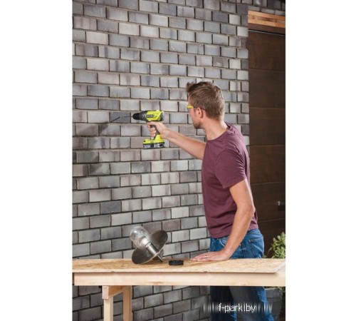 Дрель-шуруповерт Ryobi R18PD3-0