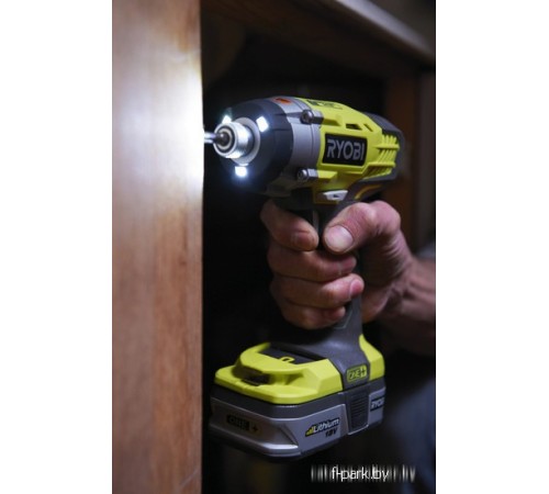 Шуруповерт Ryobi RID1801M