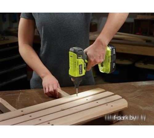 Винтоверт Ryobi R18ID2-0 5133004611 (без АКБ)