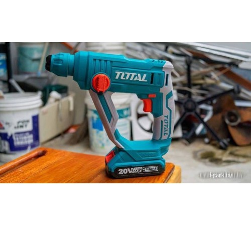 Перфоратор Total TRHLI1601