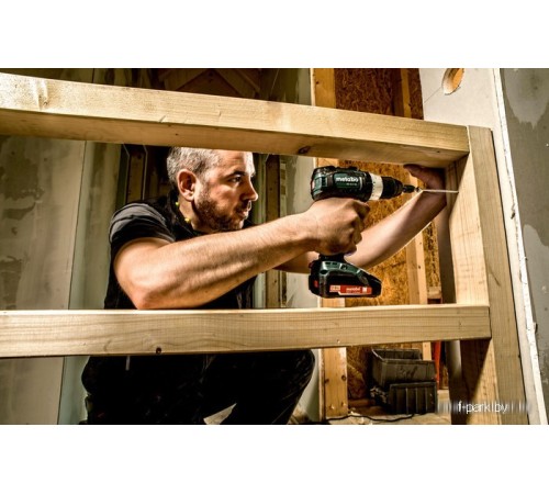 Дрель-шуруповерт Metabo BS 18 LT BL (2 А*ч)