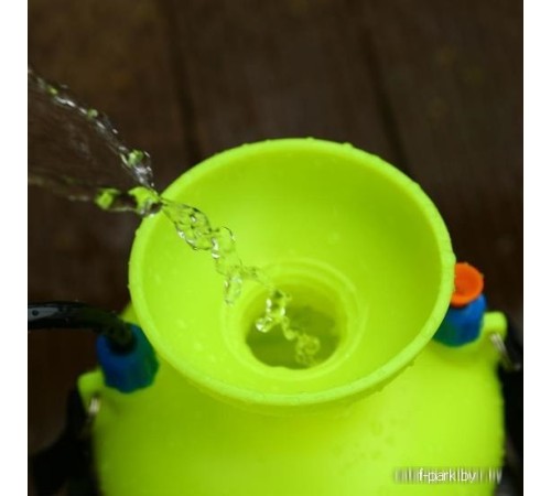 Ручной опрыскиватель Deko DKSP07 065-0939