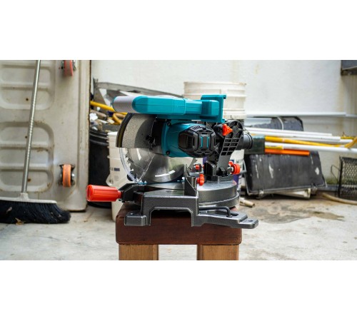 Торцовочная пила Total TMS2001 (без АКБ)