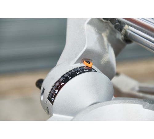 Торцовочная AEG BPS18-254BL-0 [4935459336]