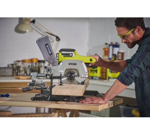 Торцовочная пила Ryobi R18MS216-0 (без АКБ)