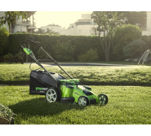 Колёсная газонокосилка Greenworks G40LM49DB (без АКБ)