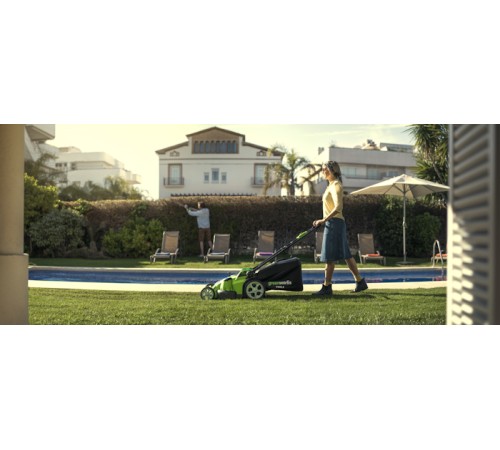 Колёсная газонокосилка Greenworks G40LM49DB (без АКБ)