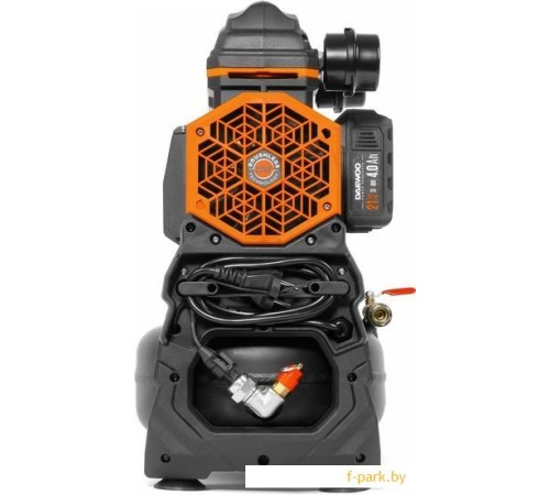 Компрессор Daewoo Power DAC 90S Li (с 2-мя АКБ)