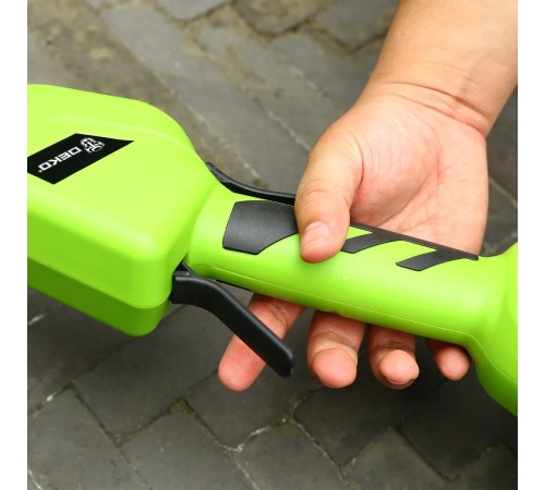 Триммер Deko DKTR40 (с 2-мя АКБ)