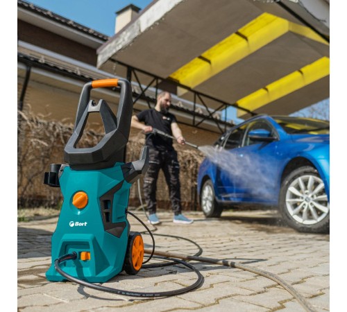 Мойка высокого давления Bort BHR-2000-PRO