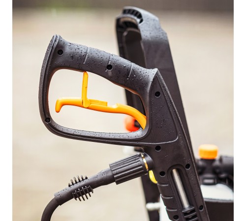 Мойка высокого давления Bort BHR-2700-R