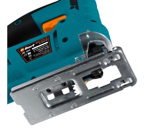 Электролобзик Bort BPS-670-Q