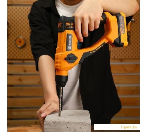 Перфоратор Deko DKCH20 (с 1-им АКБ)