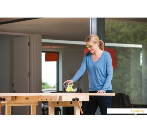 Дельташлифмашина Ryobi RMS180-SA30