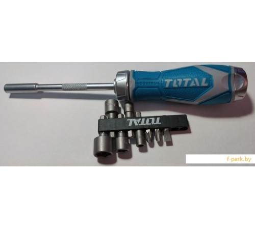 Отвертка с набором Total TACSD30156