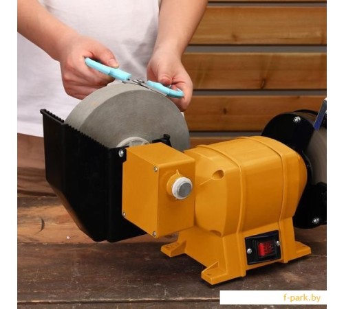 Заточный станок Deko DKGM350W 063-4423