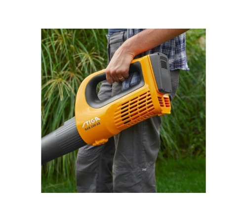 Ручная воздуходувка Stiga SAB 100 AE Kit (с 1-м АКБ)