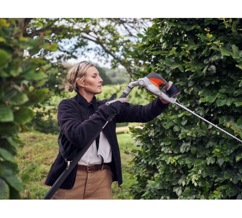 Ножницы аккумуляторны Husqvarna 520iHT4 (без АКБ и З/У) 967 97 12-03