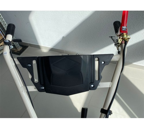 Мотоблок Stark  Stark ST-1800F (3+1, пониж, унив. диск) Колеса 7.00-12