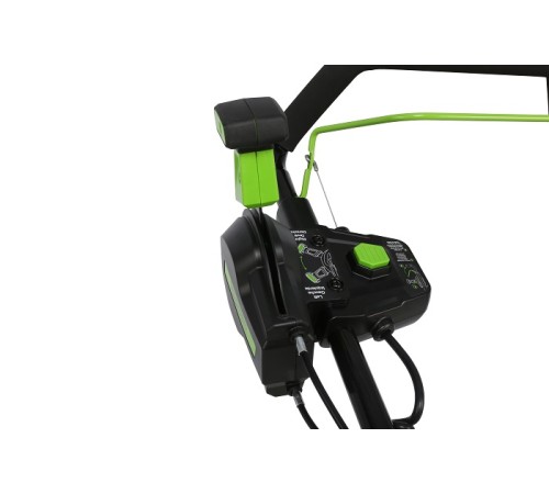 Снегоуборщик аккумуляторный Greenworks 82V GD82STK5 (1xАКБ 5Ач и ЗУ)