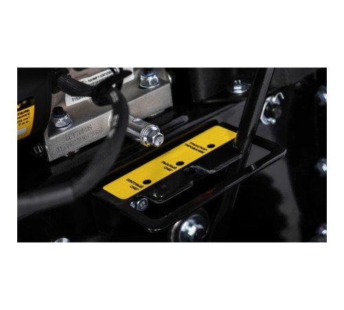 Снегоуборщик бензиновый Champion STT761E