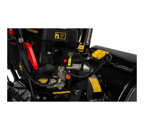 Снегоуборщик бензиновый Champion STT761E