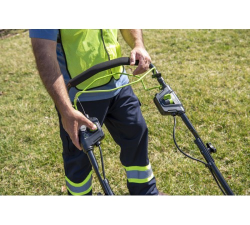 Газонокосилка аккумуляторная Greenworks GC82LM51SP2K2 (1хАКБ 5 Ач и ЗУ)