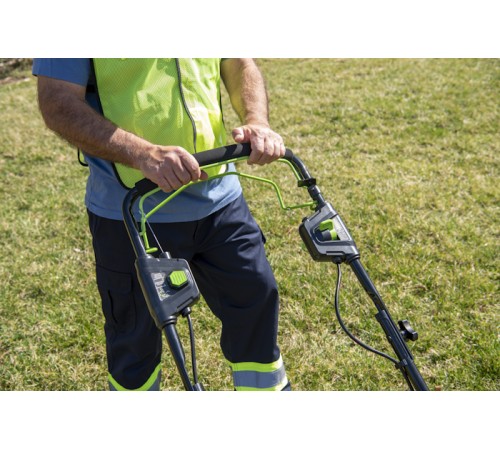 Газонокосилка аккумуляторная Greenworks GC82LM51SP2K2 (1хАКБ 5 Ач и ЗУ)