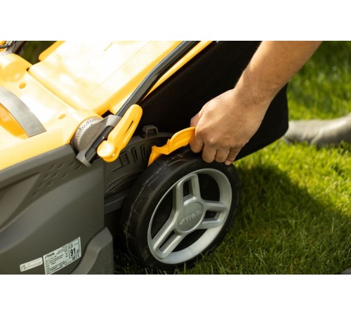 Газонокосилка Stiga Combi 340e Kit 294386068/ST2 (с 1-им АКБ)