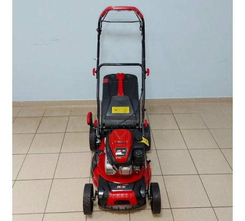 Газонокосилка бензиновая Senci LMA18S57