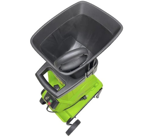 Садовый измельчитель Greenworks GACSB 2500Вт с контейнером