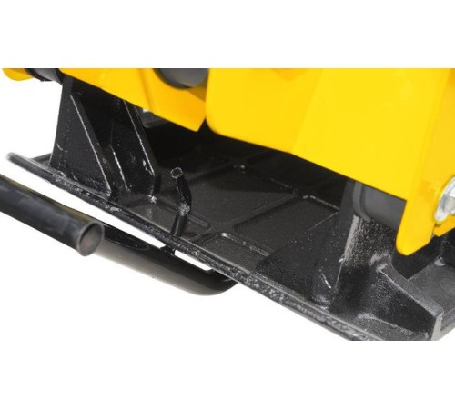 Виброплита TSS TSS-VP120TL (колесный комплект, бак)