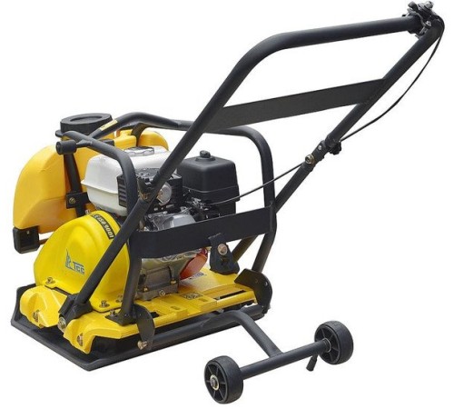 Виброплита TSS TSS-WP100TH (колесный комплект, бак)