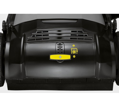 Подметальная машина Karcher KM 70/20 C mit 2.SB