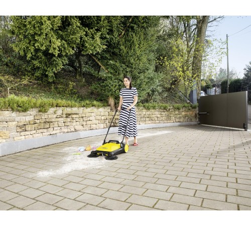Подметальная машина Karcher  ручная S 4 Twin