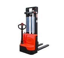 Штабелер самоходный Shtapler QDD-1535 (FS)