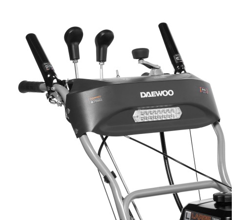 Снегоуборщик бензиновый Daewoo Power S 7560