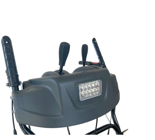 Снегоуборщик бензиновый EVOline SBG700TLE