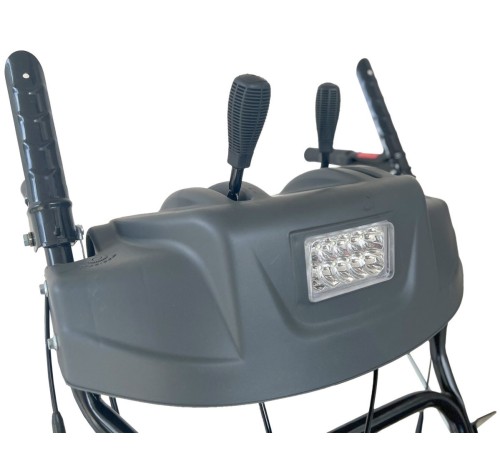 Снегоуборщик бензиновый EVOline SBG760LE