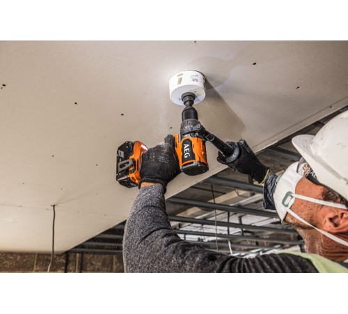 Дрель-шуруповерт аккумуляторная AEG BSB18BL2-602K (АКБ и ЗУ)