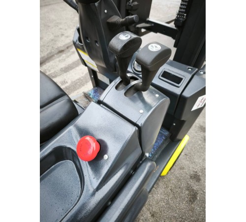 Электрический мини-погрузчик YETT ERM10 mini M300