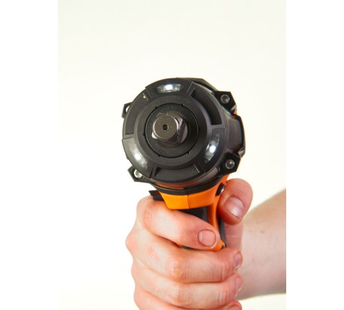 Гайковерт аккумуляторный AEG Powertools BSS18C12ZBLLI-402C (АКБ и ЗУ)