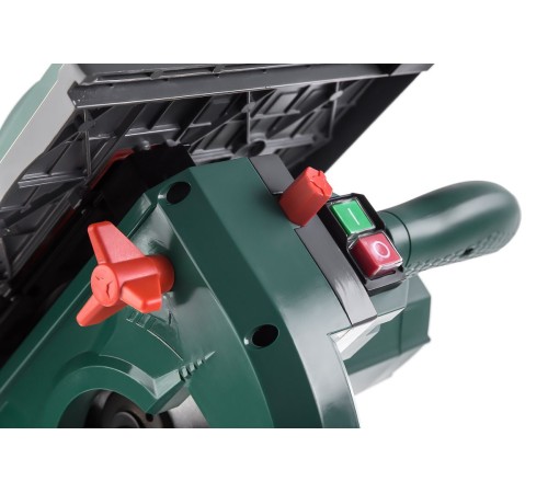 Торцовочная пила комбинированная Hammer Flex STL1200/210C